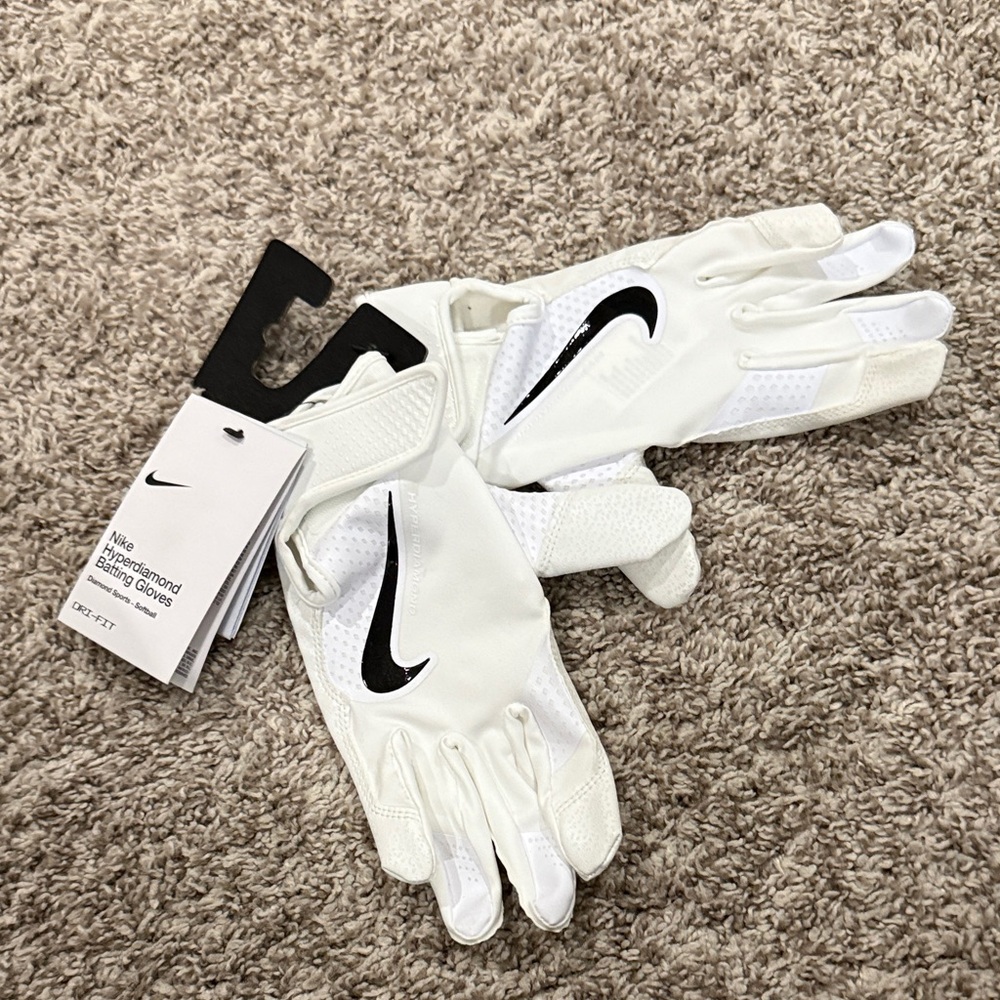 Nike Hyperdiamond Softball Batting Gloves, NWT